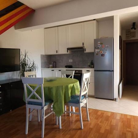 Joeduplex Seeview Ποντστράνα Εξωτερικό φωτογραφία